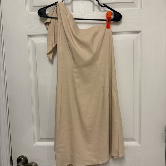 NWT Antonio Melani 2 Charlie One Shoulder w/ Bow Linen Shift Easter Dress Tan - Picture 4 of 4